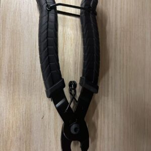 MASTER LINK PLIER